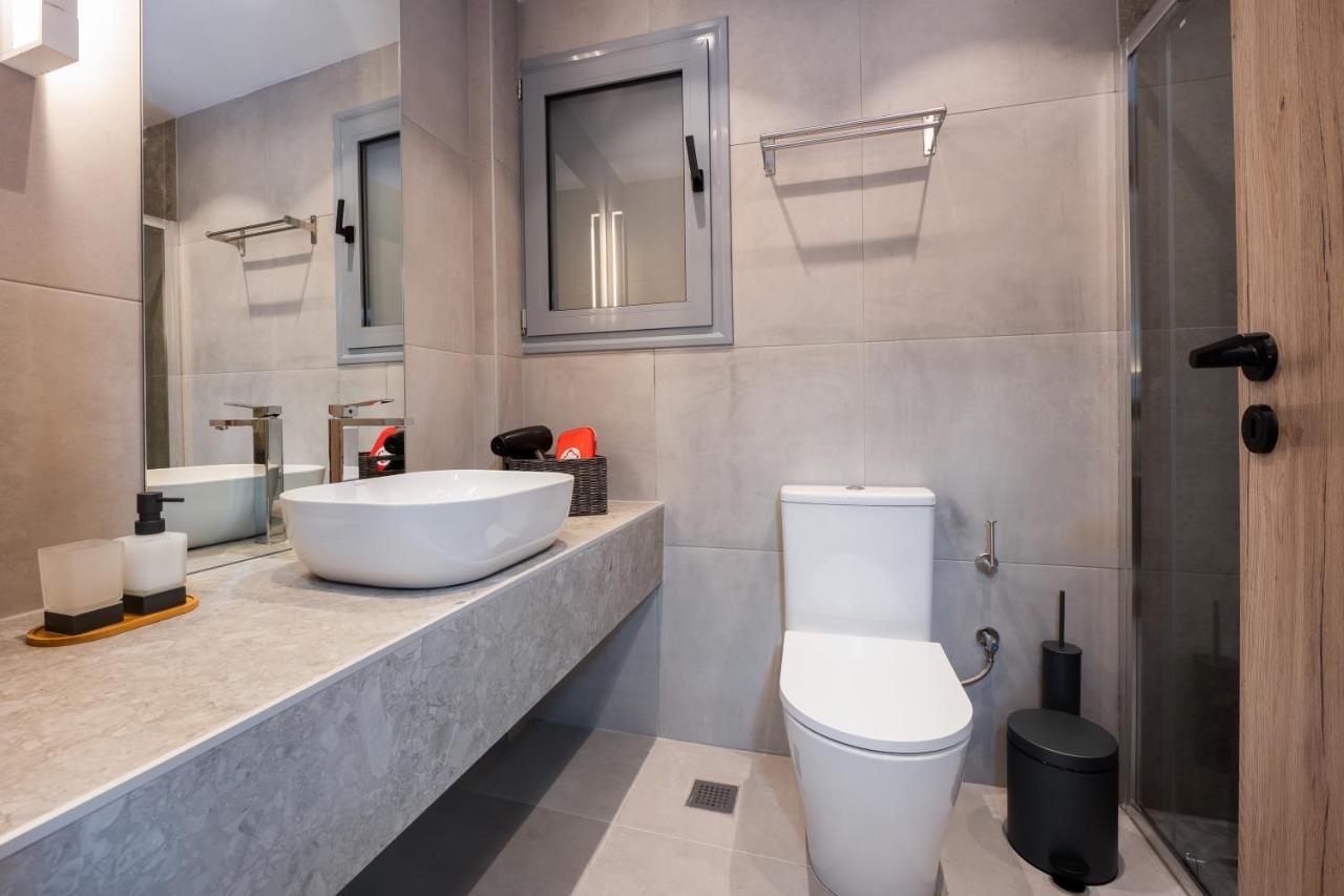Kaso - Veikou Apartment Атина Екстериор снимка