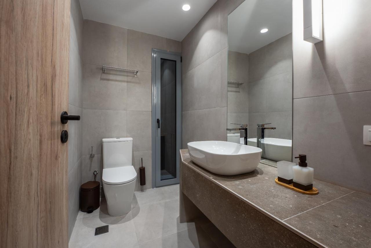 Kaso - Veikou Apartment Атина Екстериор снимка