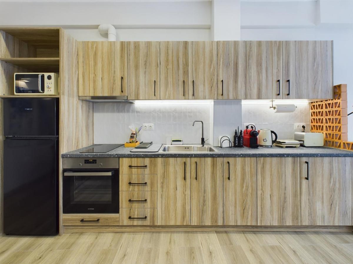 Kaso - Veikou Apartment Атина Екстериор снимка